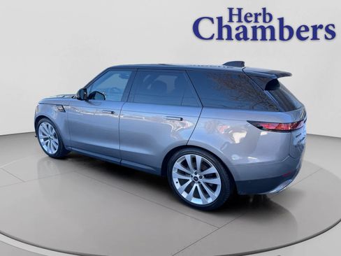 Used 2023 Land Rover Range Rover Sport SE AWD/4WD image 7