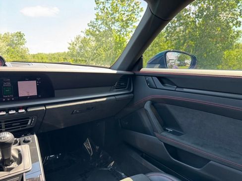 Used 2024 Porsche 911 Carrera GTS image 37