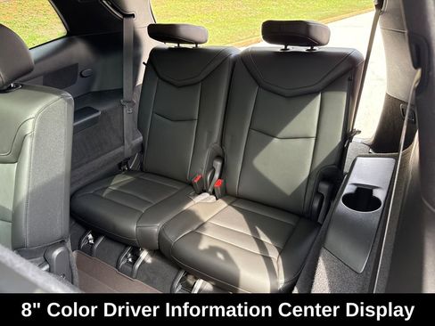 Used 2024 Cadillac XT6 Sport w/ Technology Package image 29