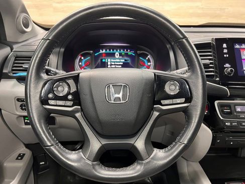Used 2022 Honda Pilot Touring image 28