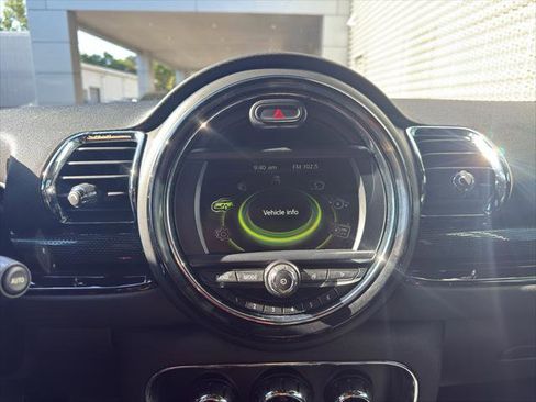 Used 2017 MINI Cooper Clubman S FWD image 25