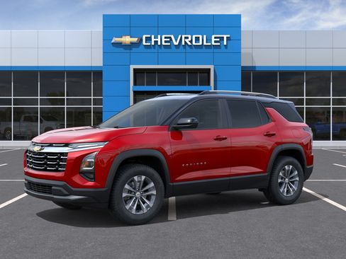 New 2026 Chevrolet Equinox LT FWD image 2