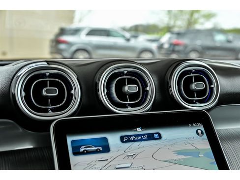 New 2026 Mercedes-Benz GLC 300 4MATIC image 14