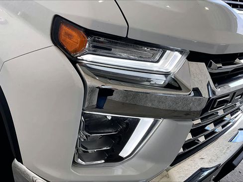 Used 2021 Chevrolet Silverado 2500 LTZ w/ LTZ Plus Package image 25