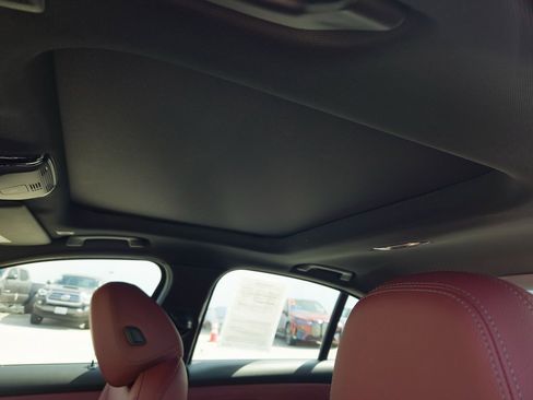 Used 2023 BMW 330e xDrive w/ Premium Package image 20