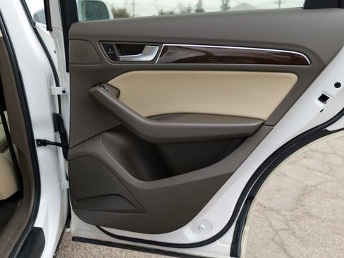 Used 2016 Audi Q5 2.0T Premium image 26