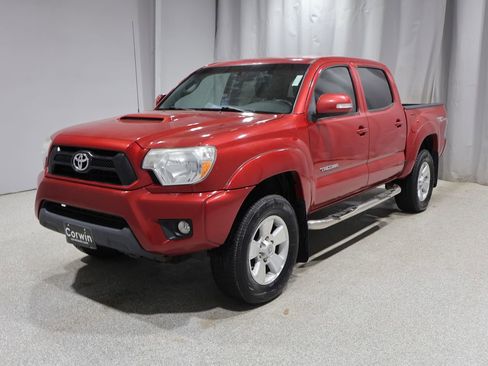 Used 2014 Toyota Tacoma PreRunner w/ TRD Sport Package RWD image 7