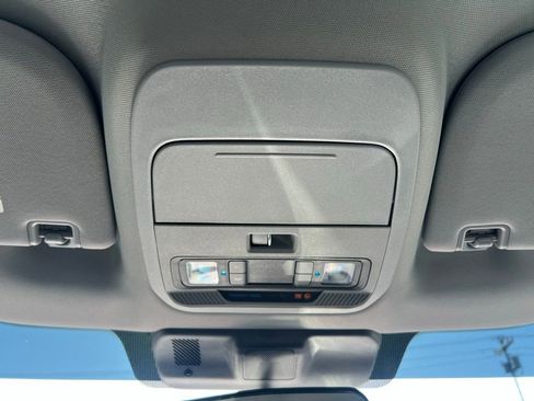 Used 2023 Ford F250 XL w/ STX Appearance Package image 26