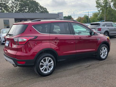 Used 2018 Ford Escape SE AWD/4WD image 28
