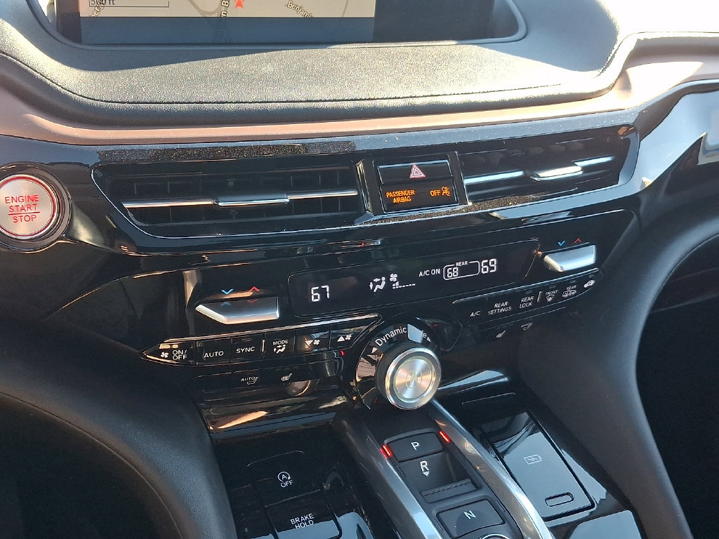 Used 2022 Acura MDX w/ Technology Package AWD/4WD image 17