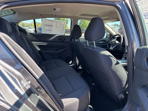 New 2025 Nissan Altima 2.5 SV w/ SV Special Edition Package image 16