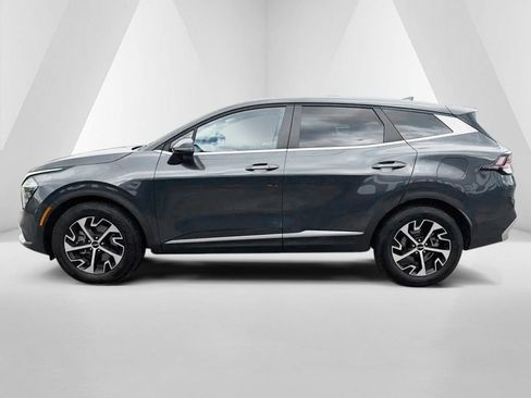 Used 2024 Kia Sportage EX FWD image 4