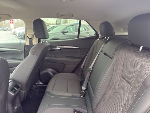 Used 2023 Buick Envision Preferred w/ Sport Touring Package image 33