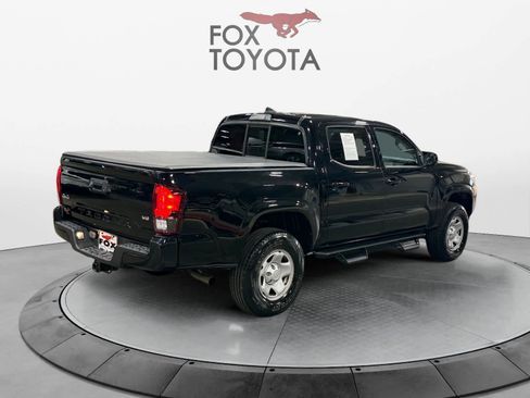 Used 2019 Toyota Tacoma SR image 6