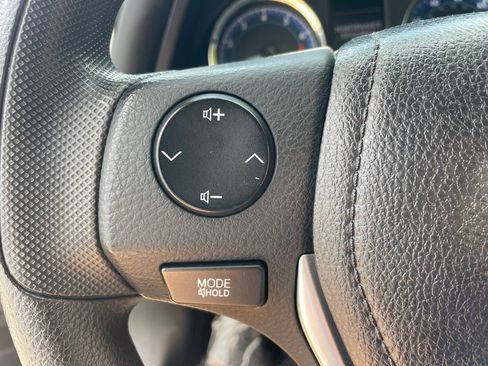 Used 2019 Toyota Corolla LE w/ Body Protection Package FWD image 22