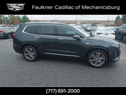 Used 2021 Cadillac XT6 Premium Luxury image 4
