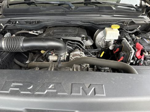 Used 2019 RAM 1500 Big Horn RWD image 10