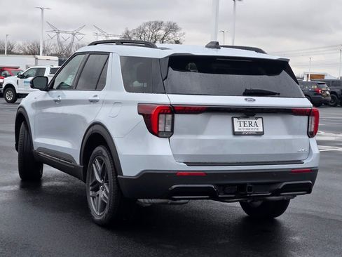 New 2026 Ford Explorer ST-Line w/ ST-Line Street Pack image 20