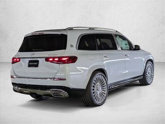 New 2026 Mercedes-Benz Maybach GLS 600 4MATIC video 2