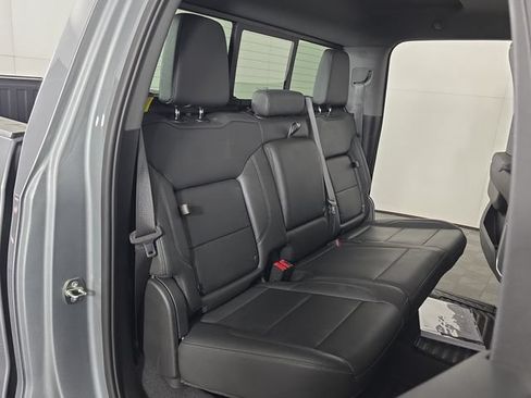 Used 2023 Chevrolet Silverado 1500 LTZ w/ LTZ Convenience Package II AWD/4WD image 31