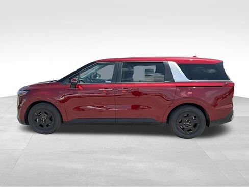 New 2026 Kia Carnival FWD image 4