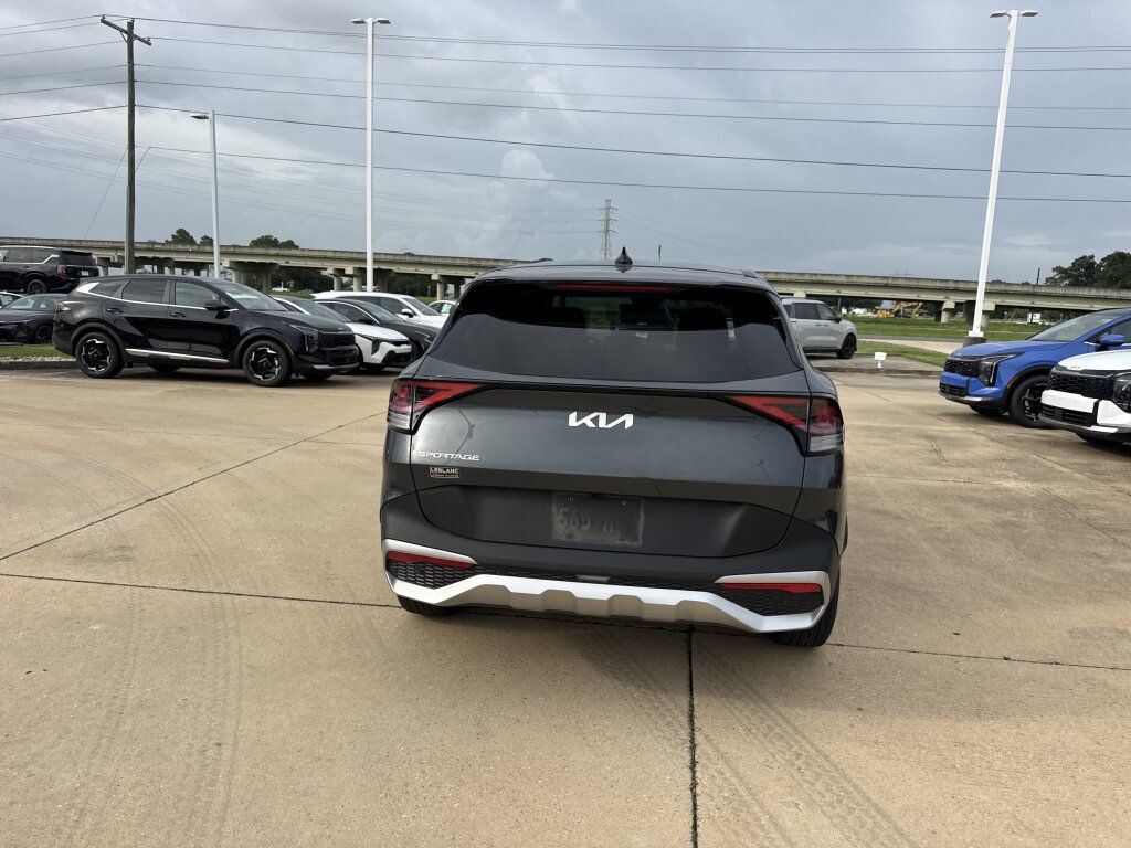 Certified 2024 Kia Sportage LX FWD image 22