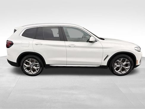 Used 2023 BMW X3 xDrive30i AWD/4WD image 9