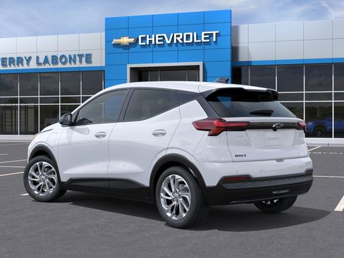 New 2027 Chevrolet Bolt LT FWD image 5