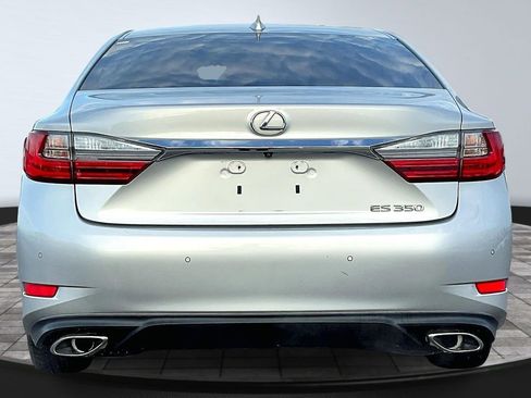 Used 2017 Lexus ES 350 image 4