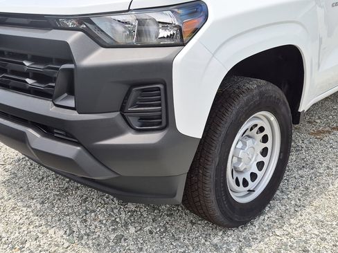 New 2026 Chevrolet Colorado W/T w/ WT Convenience Package II AWD/4WD image 6