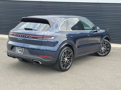 Certified 2025 Porsche Cayenne image 5