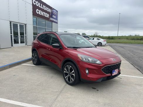 Used 2022 Ford Escape SEL w/ SEL Stealth AWD Package image 7