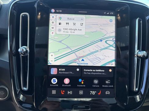 Used 2025 Volvo XC40 B5 Ultra w/ Protection Package Premier image 22