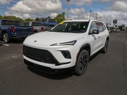 New 2026 Buick Enclave Sport Touring w/ Power Package image 3