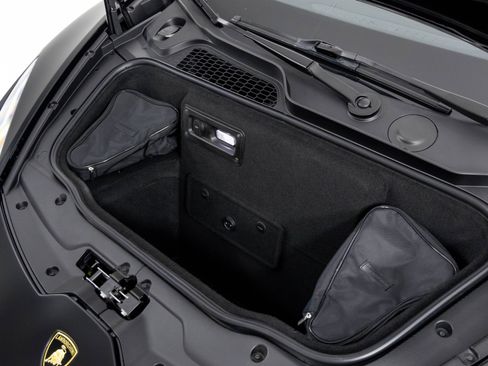 Used 2018 Lamborghini Huracan Performante image 48