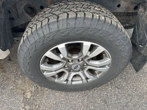 Used 2019 Ford Ranger Lariat w/ Equipment Group 501A Mid image 19