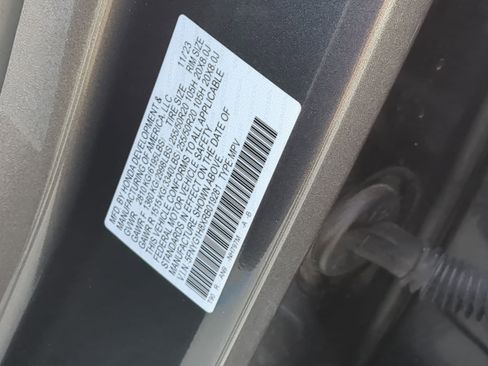 Certified 2024 Honda Pilot Elite image 35