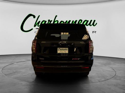 Used 2021 Chevrolet Suburban RST w/ Luxury Package image 4