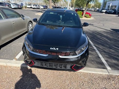 Used 2023 Kia Forte GT-Line image 2