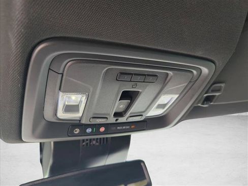 Used 2025 Chevrolet Silverado 1500 ZR2 AWD/4WD image 27