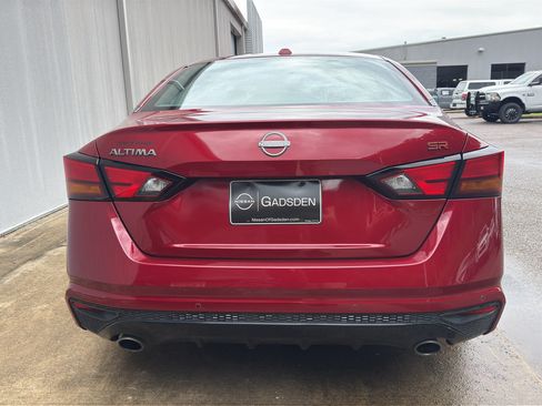 Certified 2024 Nissan Altima 2.5 SR FWD image 4
