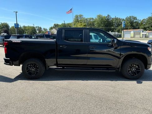 Certified 2024 Chevrolet Silverado 1500 LT Trail Boss w/ LT Trail Boss Premium Package AWD/4WD image 16