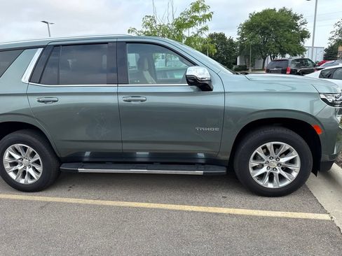 Used 2024 Chevrolet Tahoe Premier AWD/4WD image 3
