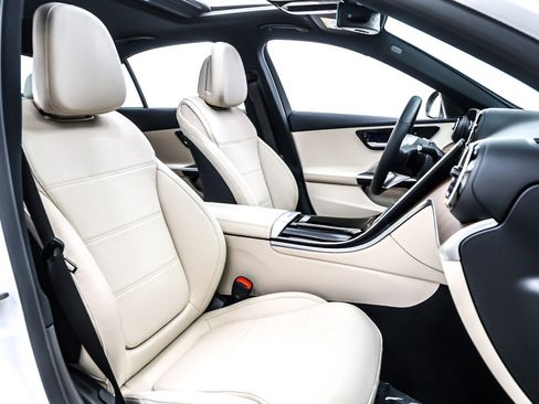 Certified 2025 Mercedes-Benz C 300 C 300 Sedan image 8