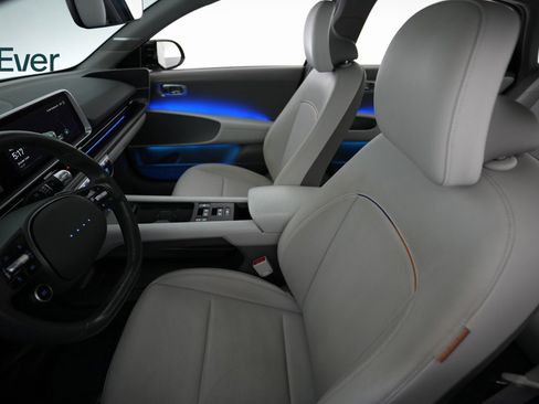 Used 2024 Hyundai Ioniq 6 Limited image 7