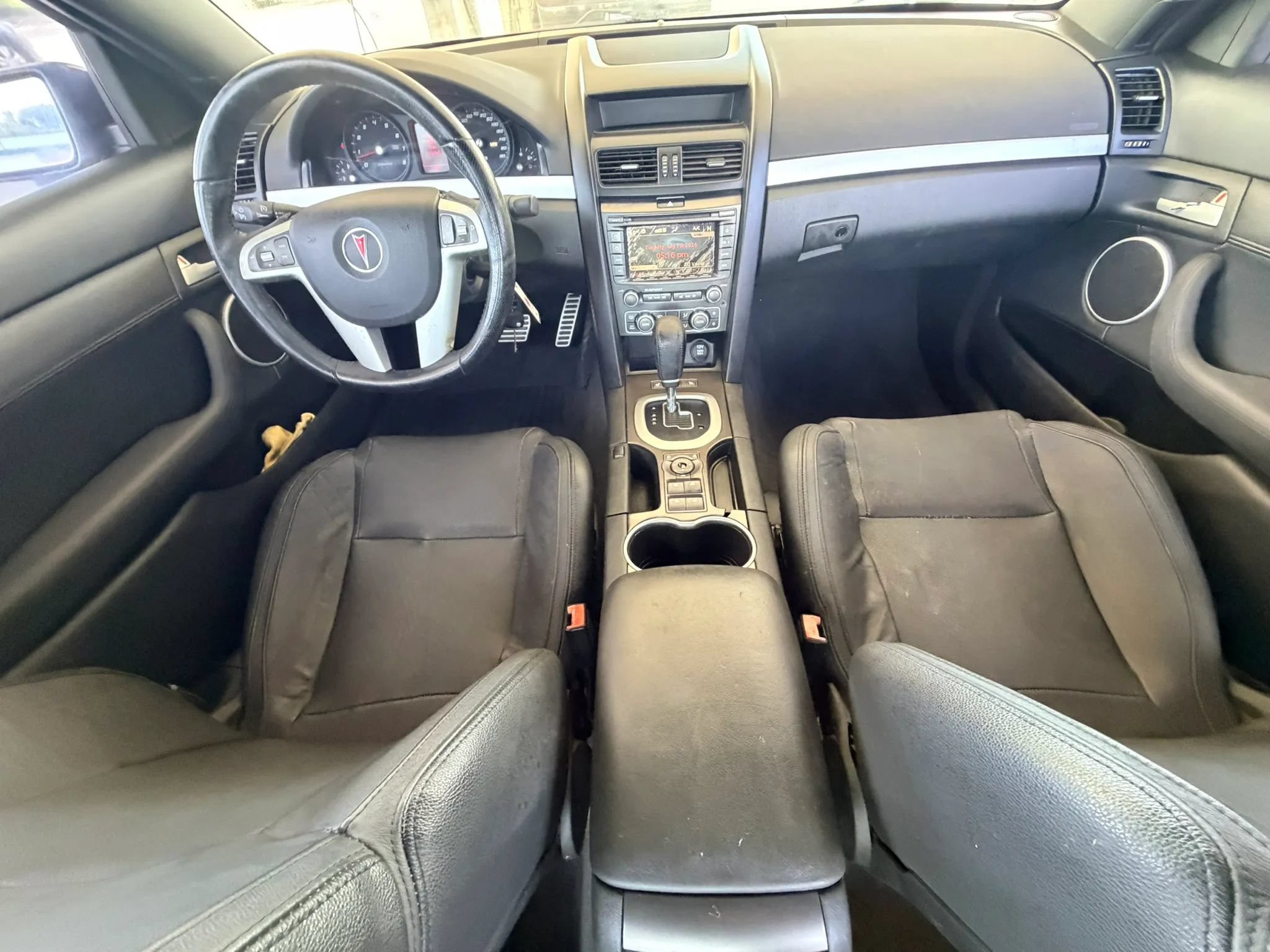Used 2009 Pontiac G8 GT w/ Premium Package RWD image 9