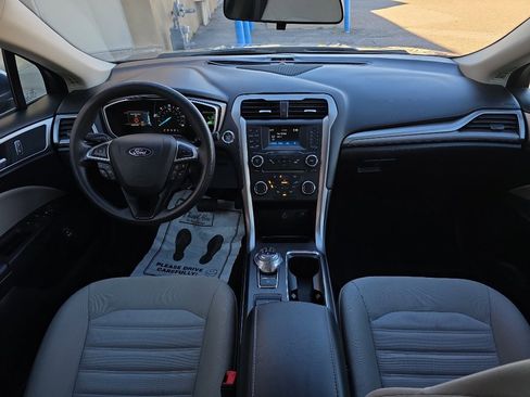 Used 2018 Ford Fusion S image 21