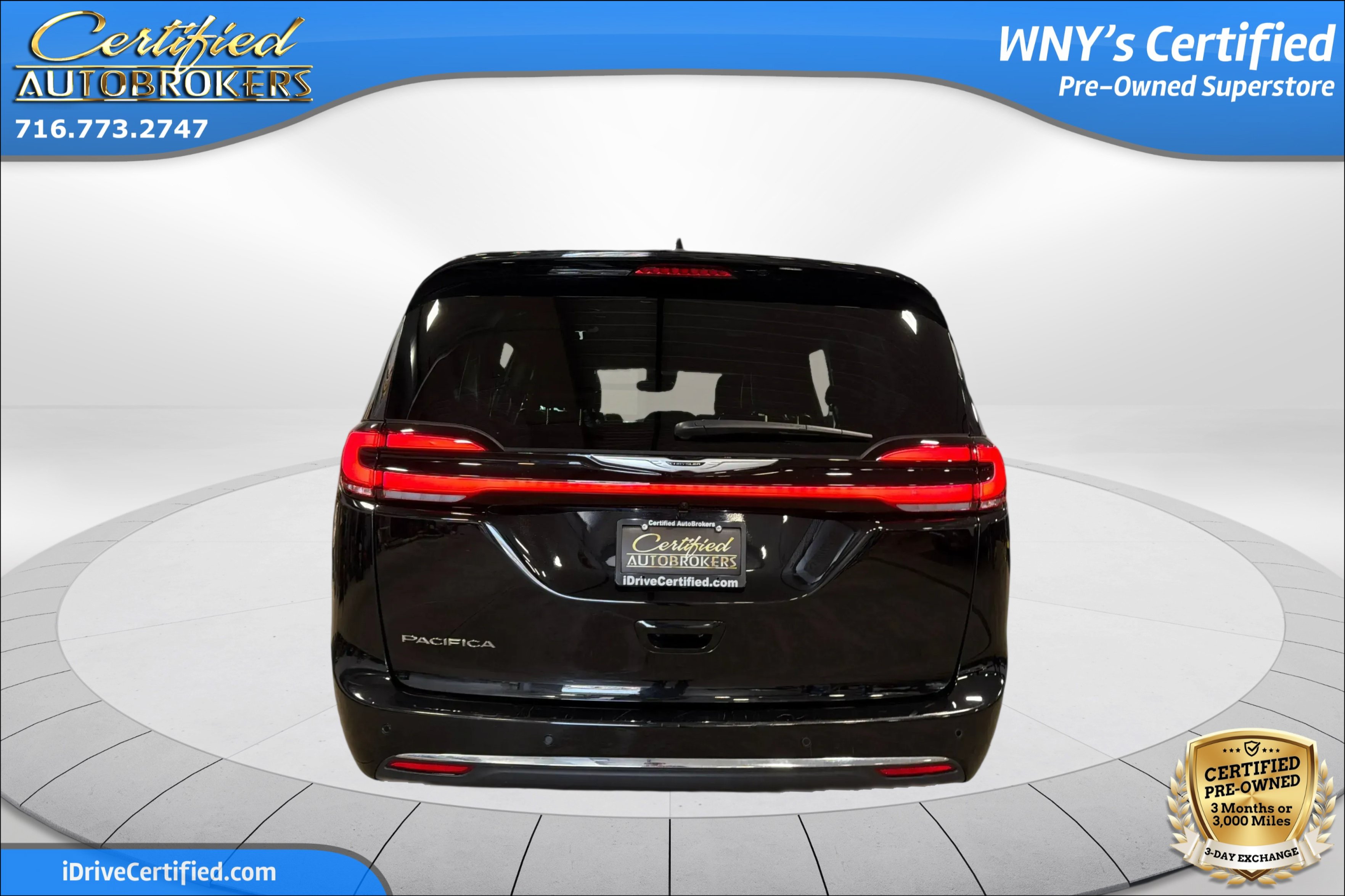 Used 2026 Chrysler Pacifica Select FWD image 7