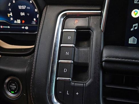 Used 2022 Chevrolet Tahoe High Country AWD/4WD image 14