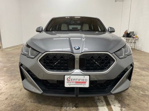 Used 2026 BMW X2 xDrive28i AWD/4WD image 8